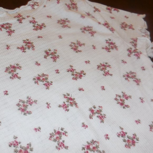 Top floral SMALL NWT slim fit short sleeve t-shirt blouse casual summer - Picture 5 of 7